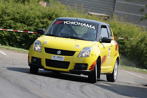 Anders Lysen og Klaus Seidler i Suzuki Swift 1600 Maxi.
(Foto: Motorsporten.dk)